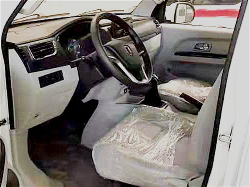 國六120金杯新海獅S轉(zhuǎn)運(yùn)型救護(hù)車