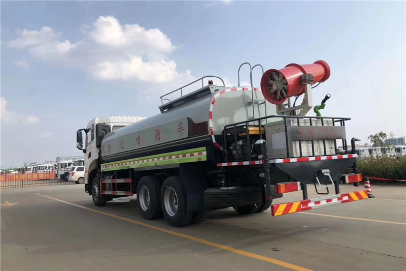東風(fēng)天龍后八輪20噸噴霧車(chē)，國(guó)六綠化噴灑車(chē)