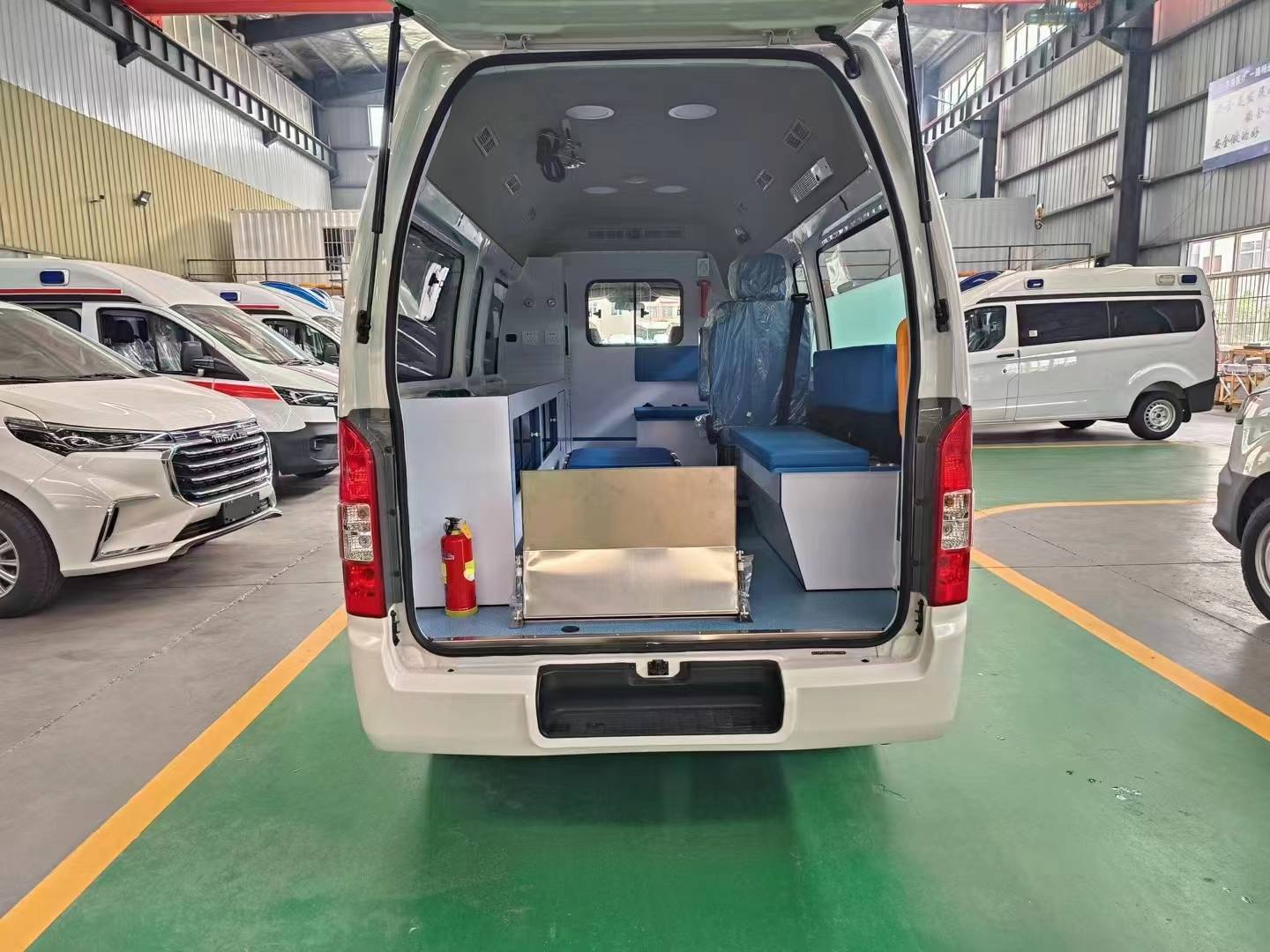 福田風(fēng)景G7救護(hù)車參數(shù)！