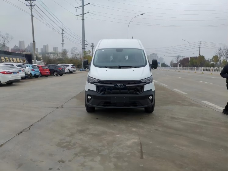 福特V362傷殘轉(zhuǎn)運(yùn)車非急救轉(zhuǎn)運(yùn)車！