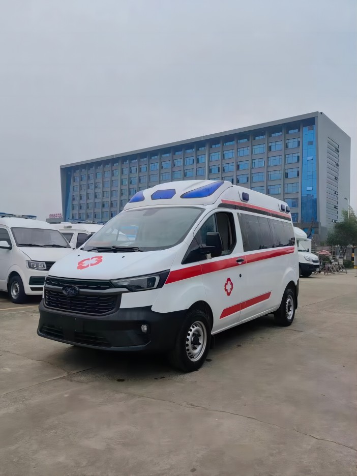 改款福特新全順V362國六救護(hù)車！